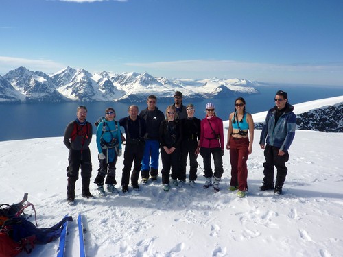 Group picture on Uløytinden