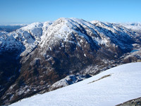 Gullfjellet var bare et steinkast unna Sveningen.