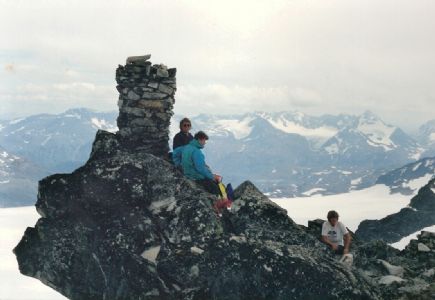 På midtre Hellstugutind