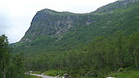 Skredfjellet sett fra sørsiden i Steinsetdalen