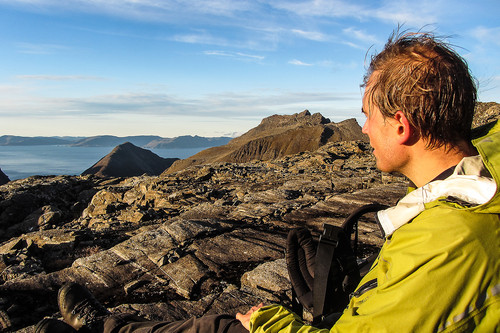 Øyvind trives på eksotiske Stjernøya!