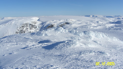 Mot Fresvikbreen fra Ytstevarden. Takk for sist!