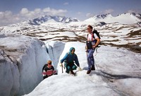 Oddvar, Pål og Jan Arne på Bøverbreen