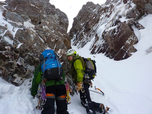 Belay below the gully.