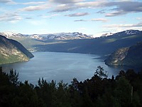 Mens vi kjørte hjemover oppdaget vi at Snønipa kan ses fra veien mellom Lote og Hopland.