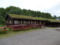 SETERHUS NEDENFOR SLOTTSFJELLET