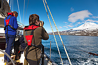 Seilturen oppover mot Weyprechtbreen tar til.