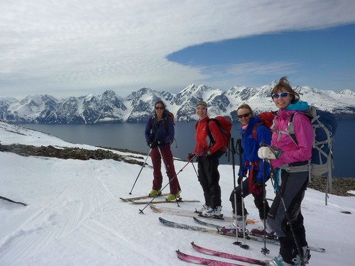 A happy set of girls. Me, Agnes, Trine and Åsa with the Lyngsalpan behind us