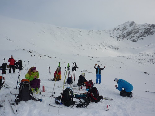 Lunch stop with views up to the ridge and the summit