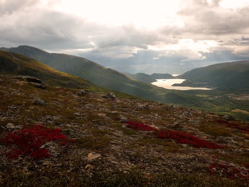 Autumn on the ground and early evening in the sky. The perfect combination of colours and the best way to finish a great hike.