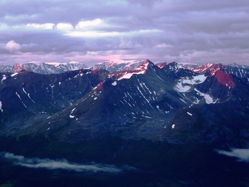 Hamperokken. An elegant mountain from pretty much every angle. Seen here from Tromsdalstinden at about 01:30 in the morning