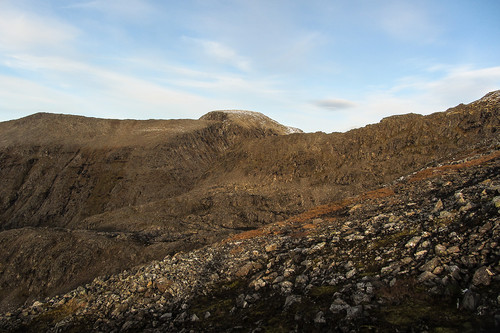 Kjerringa sett fra oppunder Kjerringfjordfjellet.