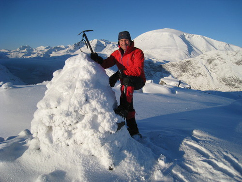 Knutshøe....en kald klar vinterdag