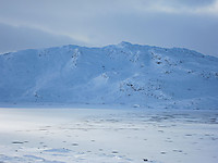 Mot Øyagen og Horntinden (1454 moh).