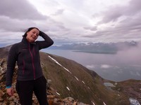 Mona at the top of Ullstinden's south-western top