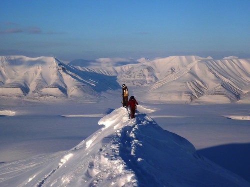 Summit ridge of Trollsteinen, view across Adventdalen and across to Hiortfjellet (left of photo)