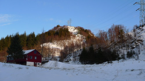 Bjørndalshovden sett fra vestsiden (Gullfjellsvegen)