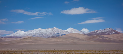 Nysnø på Atacamatopper.