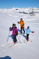 Elin, mamma og meg på vei opp den bratteste bakken. Bakider er det noen fjell som pappa synes er kjempekule.