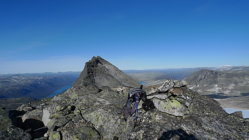 Fra Søre mot Tverrådalskyrkja