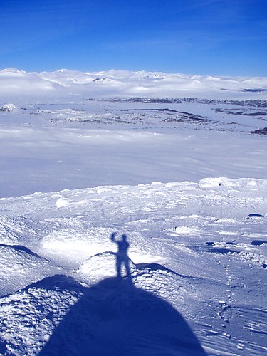 Hoho!!! På toppen av Skaget! Sandvatnet bak.