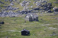 "Spøkelseshuset" ned på Breimyr.