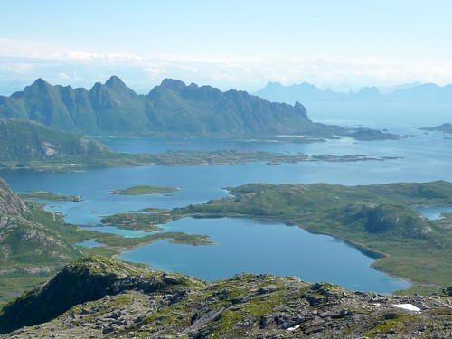 Views towards Stormolla