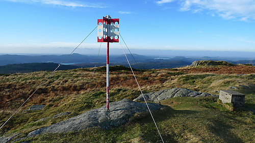 Utsikt vestover mot Radøy og Meland fra Sunset Hill!