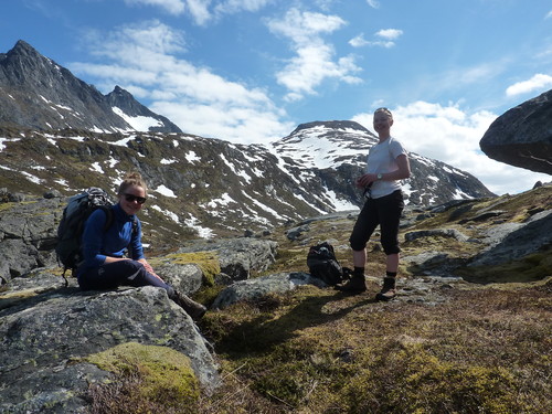 Solveig and Ilona looking chilled out and happy. Breidtinden is in the background