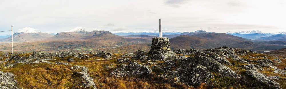 Utsikt i nordøstlig retning fra trig punktet på Andsfjell.