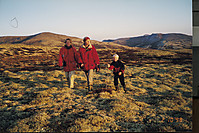 På Tjønnsæterfjellet med Nåsåberget og Gravdalsfjellet bak.