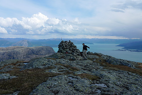 Toppvarden, Krakhellenipa 