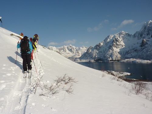 After an hour(ish) we finally started to climb the peak