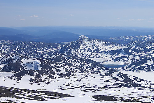 Bitihorn (1607 m.o.h.) sett fra Rasletinden.