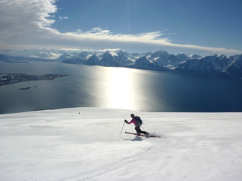 Åsa enjoying the fantastic snow conditions