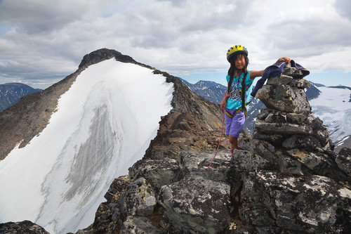 På Tverrbytthornet vest, min 10. 2000-topp.