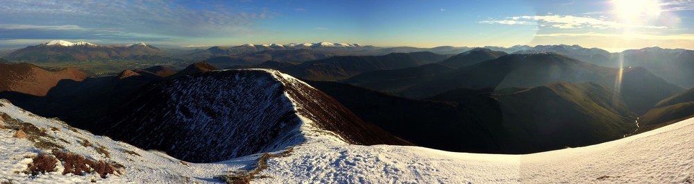 The broad ridge connecting Crag Hill to Sail