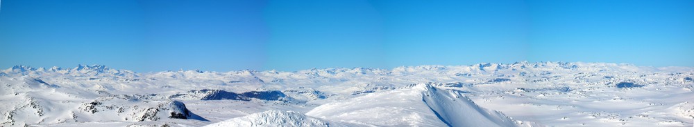 Panorama fra Høgeloft i retning Jotunheimen.