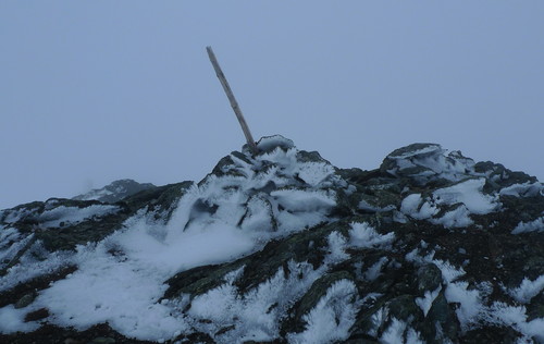 Snøskulpturert varde på Gullfjellet 914