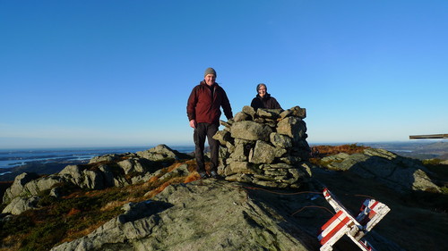 Utsikt vestover i havet fra Brakstadfjellet