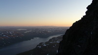 Det begynner å li mot kveld, og vi er enda ikke på Vestre. Vakkert men stressende. 