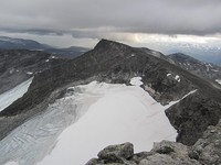 Reineste Jotun-toppen; Børa.