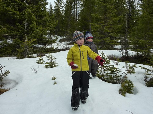 Ola og Eirik gikk stort sett oppå skaran.