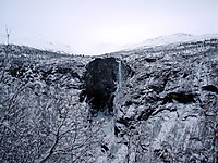 Vettisfossen (273 meter), Norges høyeste uregulerte foss i fritt fall. Vettismorki heter området bak den.