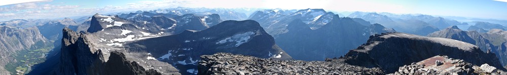 360 graders panoramabilde fra Store Trolltind del 1