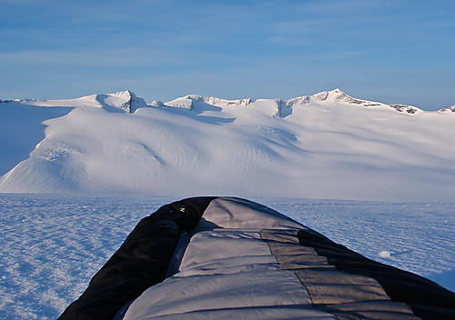 Ikke den verste utsikten å våkne til? Steintindmassivet sett fra nord.