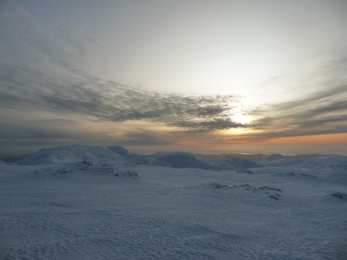 Utsikt mot "Sydpolen", Gullfjellet, Hausdalshorgi, Austevoll og havet