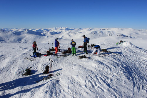 Nydelig vær og flott panoramautsikt fra toppen av Nibbi.