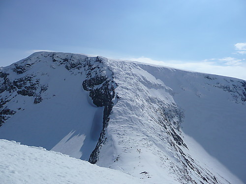 Veslfjelltinden