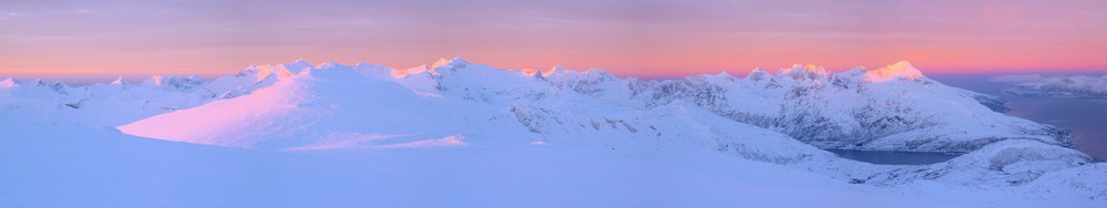 Panoramabilde. Utsikten mot nord. Herlig!